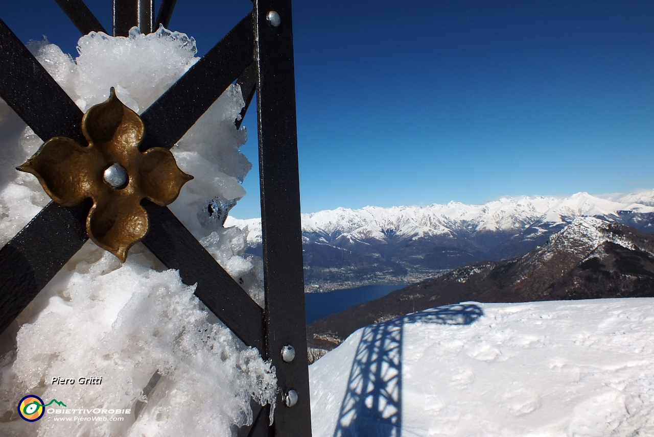 46 rivolta verso Prealpi, Alpi e il lago.JPG